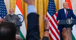 ট্রাম্পের শুল্কের হুমকি ও রুশ তেল: নতুন দ্বিমুখী চাপে ভারত